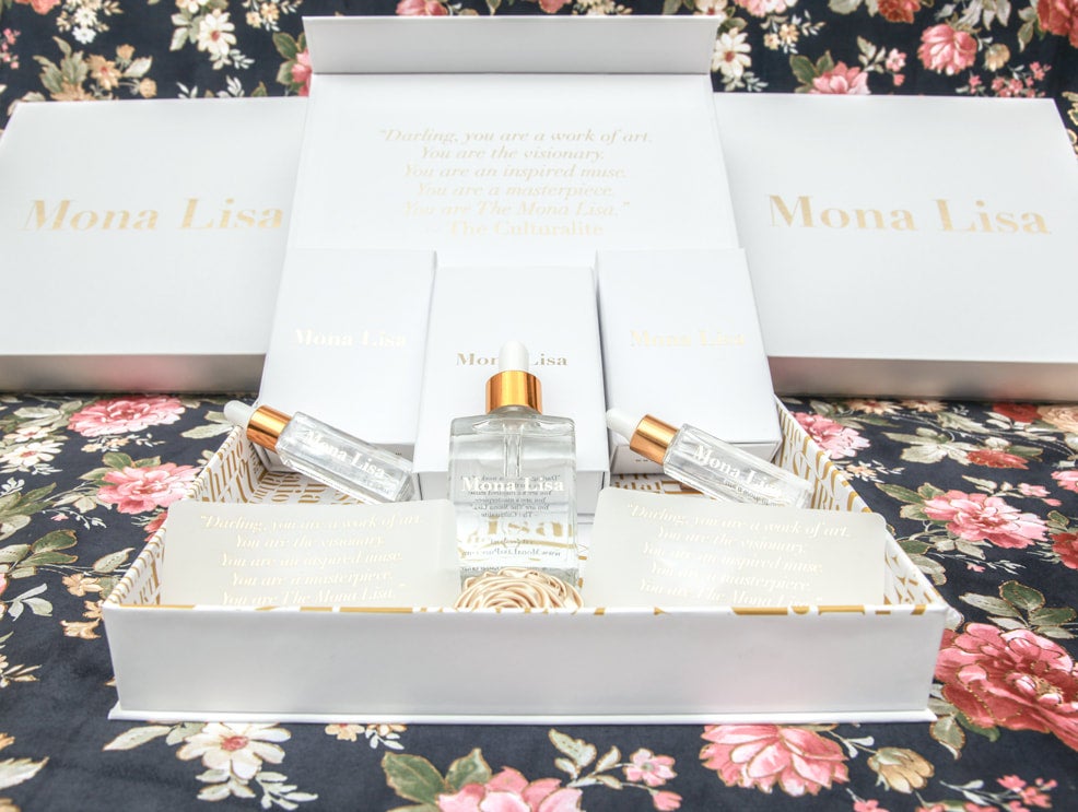 Mona hotsell lisa perfume